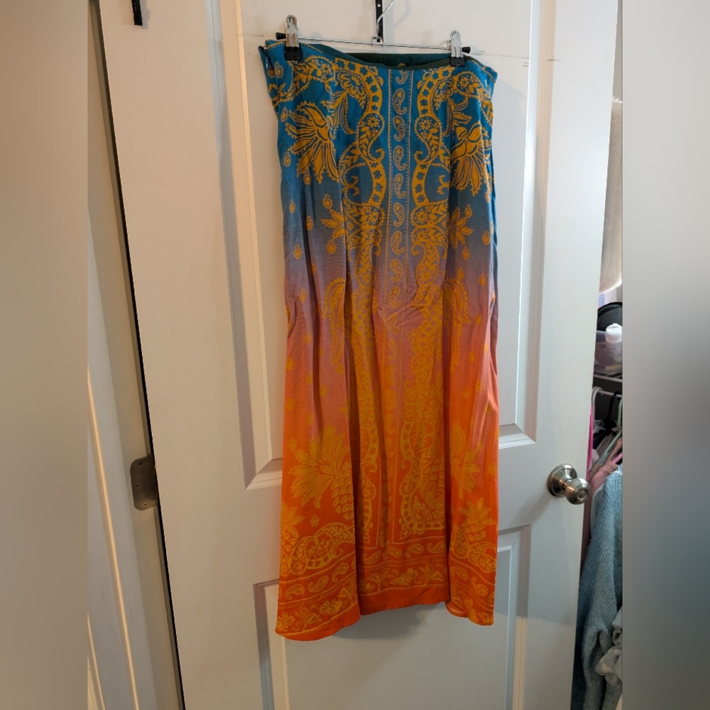 FARM RIO SKIRT | SIZE L | NWT